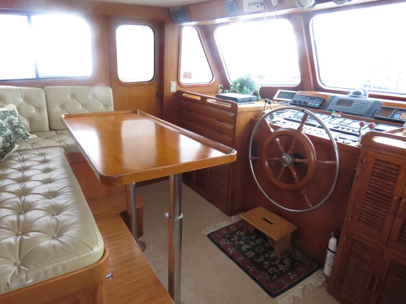 Slide: The Image of Interior of 1987 DeFever 49 Pilothouse yacht. - 19