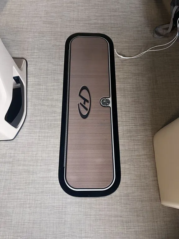 Slide: The Image of Harris SUNLINER 230 SLDH 2024 - 11