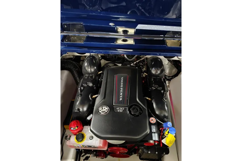 Slide: The Image of Engine of 2026 Cobalt R6 Surf boat, featuring Volvo Penta 430 V8. - 17