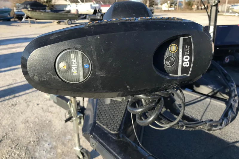 Slide: The Image of 2018 Ranger RT178 boat with i-Pilot GPS trolling motor system. - 9