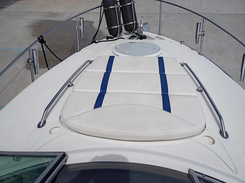 Slide: The Image of Monterey 260 SCR 2013 - 10