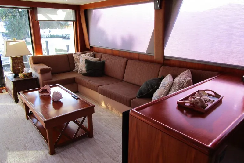 Slide: The Image of Salon looking aft to port - 12