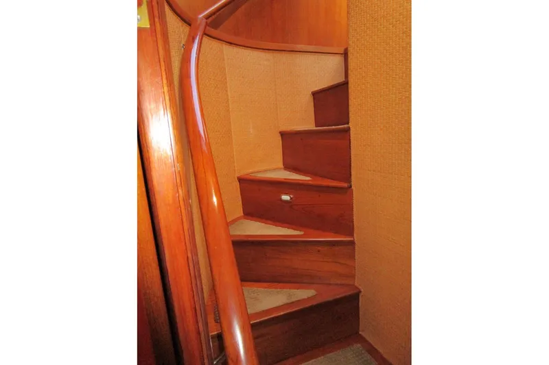 Slide: The Image of Forward accommodation foyer - 29