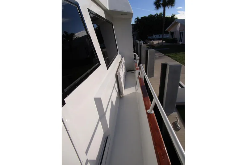 Slide: The Image of Side deck - 42