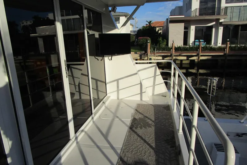 Slide: The Image of Aft deck to port - 44
