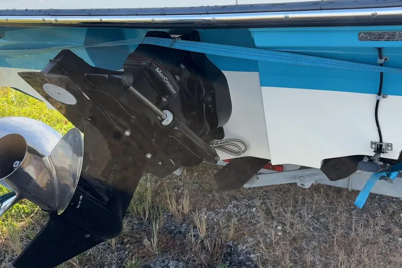 Slide: The Image of 2024 Sea Ray SPX 230 boat hull with MerCruiser drive. - 9