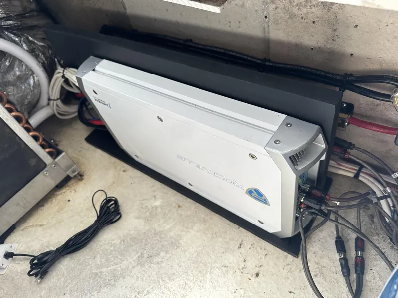 Slide: The Image of Uniesse 57 Open 1999 - 104