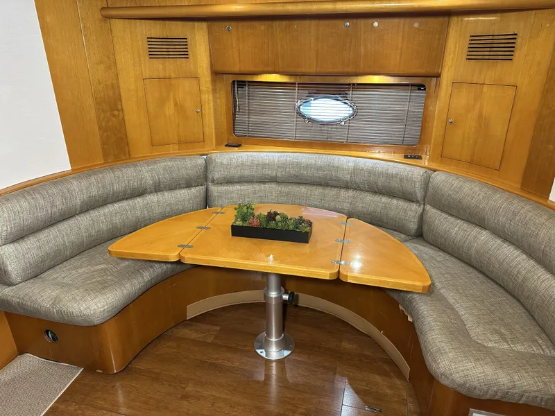 Slide: The Image of Uniesse 57 Open 1999 - 74