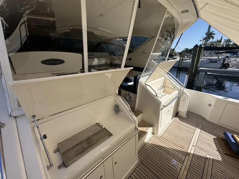 Slide: The Image of Uniesse 57 Open 1999 - 83