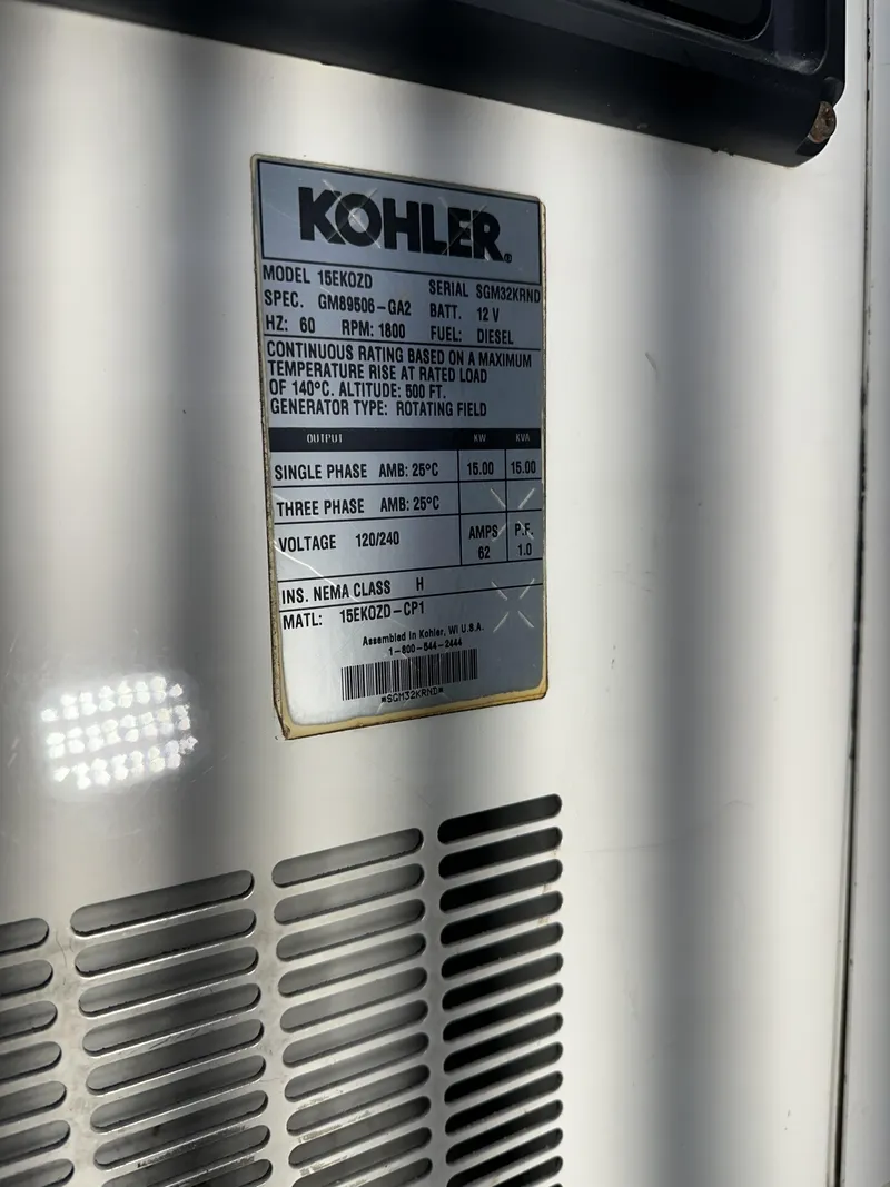 Slide: The Image of Uniesse 57 Open 1999 - 91