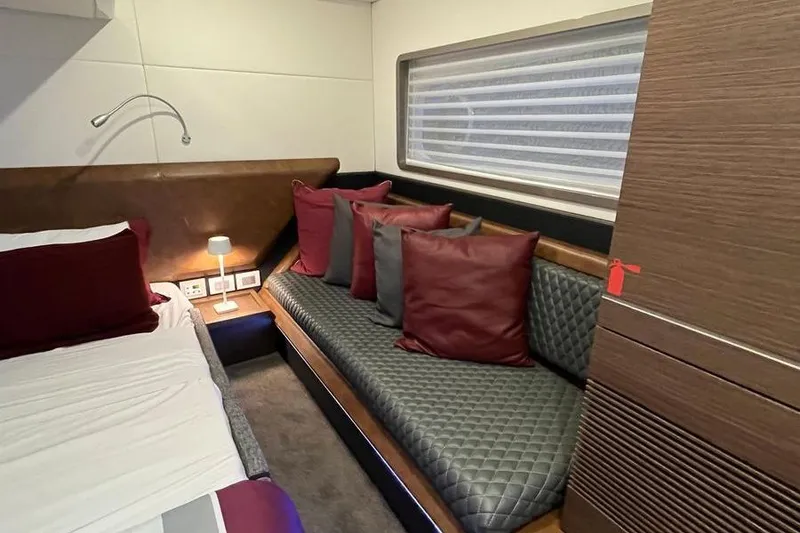 Slide: The Image of Luxury 2019 Schaefer 510 GT Pininfarina yacht primary stateroom. - 22