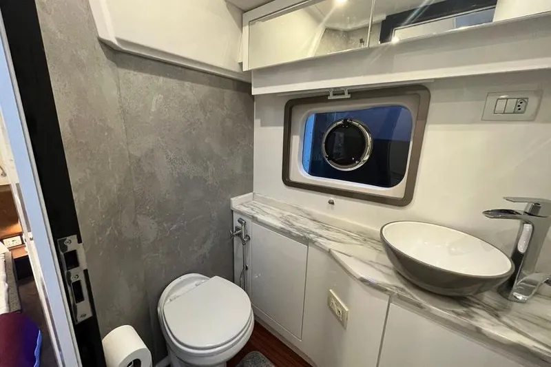 Slide: The Image of Luxury 2019 Schaefer 510 GT Pininfarina yacht primary stateroom private head. - 24