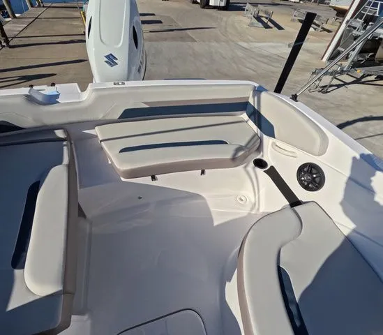 Slide: The Image of Hurricane SS 205 OB In Stock 2026 - 15