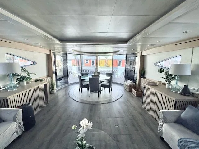 Slide: The Image of Custom Contenzo Eagle 90 2009 - 12