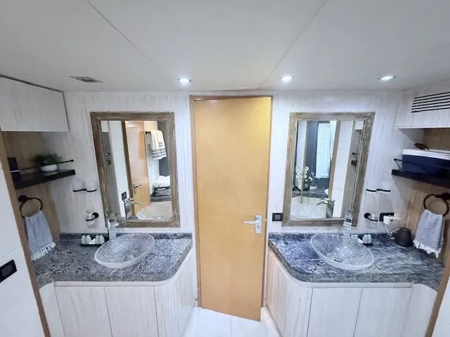 Slide: The Image of Custom Contenzo Eagle 90 2009 - 37