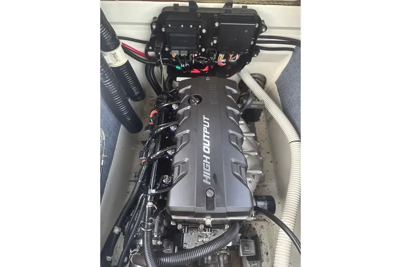 Slide: The Image of 2017 Yamaha Boats AR190 engine compartment with high output motor. - 11