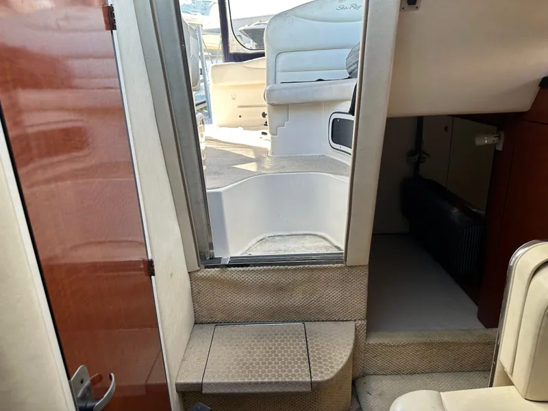 Slide: The Image of Sea Ray Sundancer 280 2005 - 12