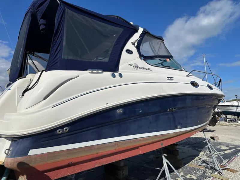 Slide: The Image of Sea Ray Sundancer 280 2005 - 5