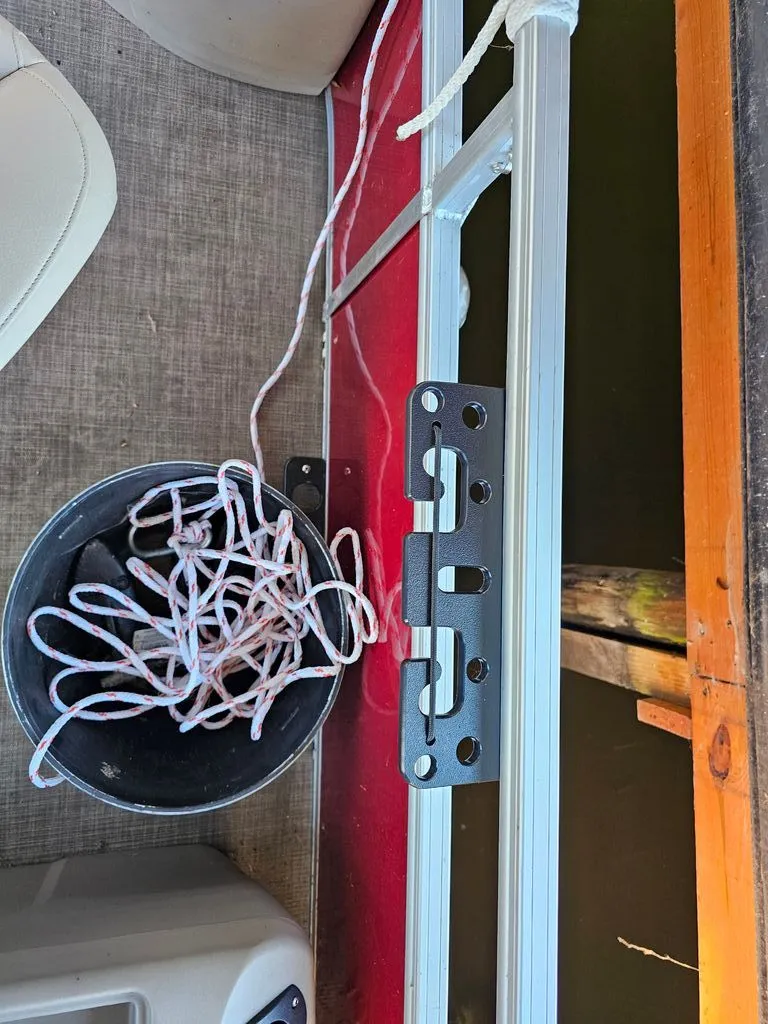 Slide: The Image of Sun Tracker Bass Buggy 2022 - 22