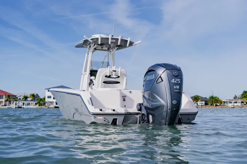 Slide: The Image of 2023 Pathfinder 2700 Open boat with Yamaha 425 V8 engine on water. - 8