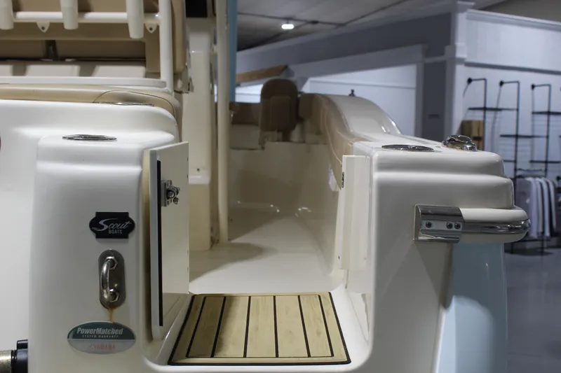 Slide: The Image of 2024 Scout 215 XSF boat interior with sleek design and modern features. - 31