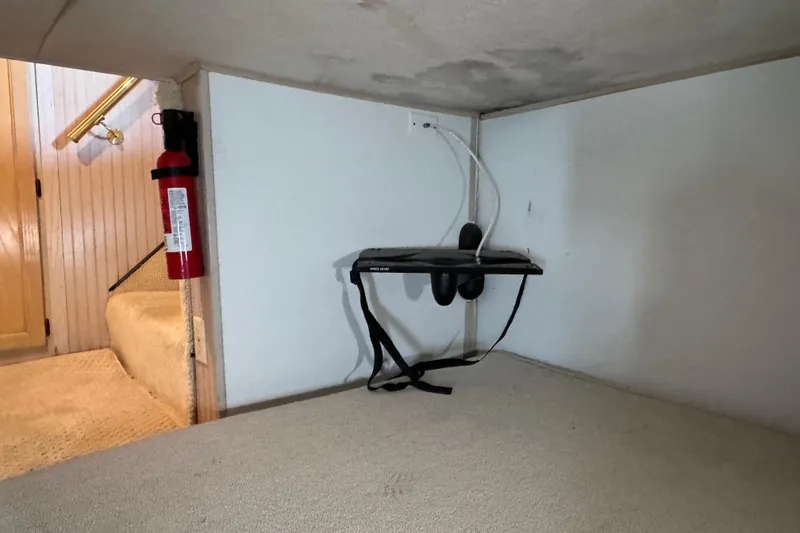 Slide: The Image of tv holder in the twin berthing ( forward ) area - 72