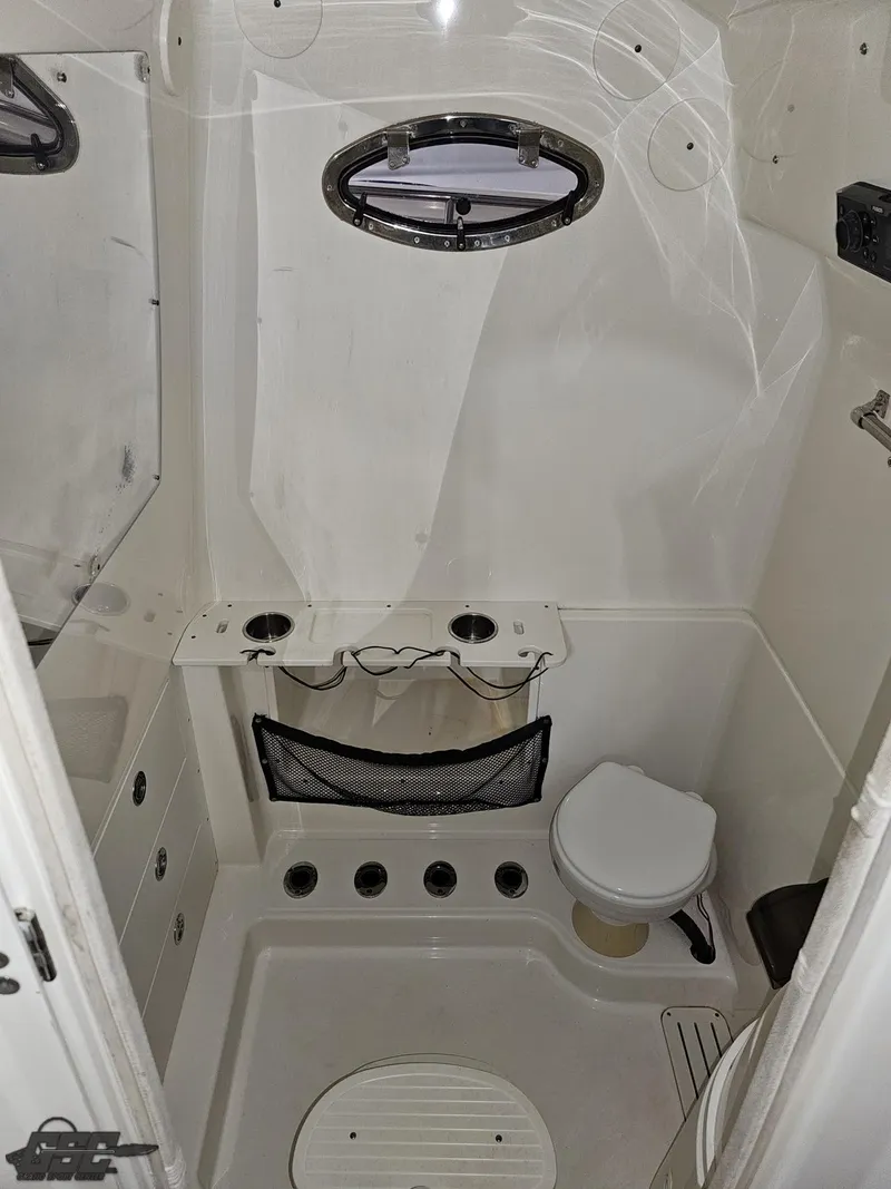 Slide: The Image of Triton 351 CC 2007 - 101