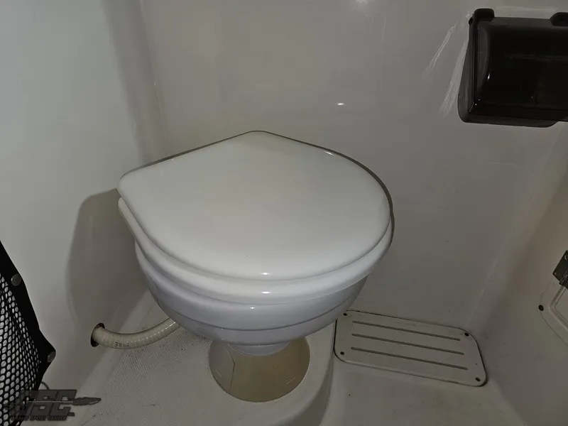 Slide: The Image of Triton 351 CC 2007 - 103