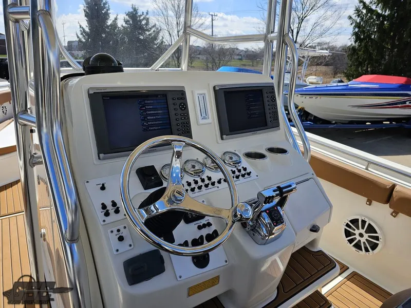 Slide: The Image of Triton 351 CC 2007 - 52