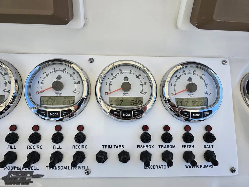 Slide: The Image of Triton 351 CC 2007 - 58