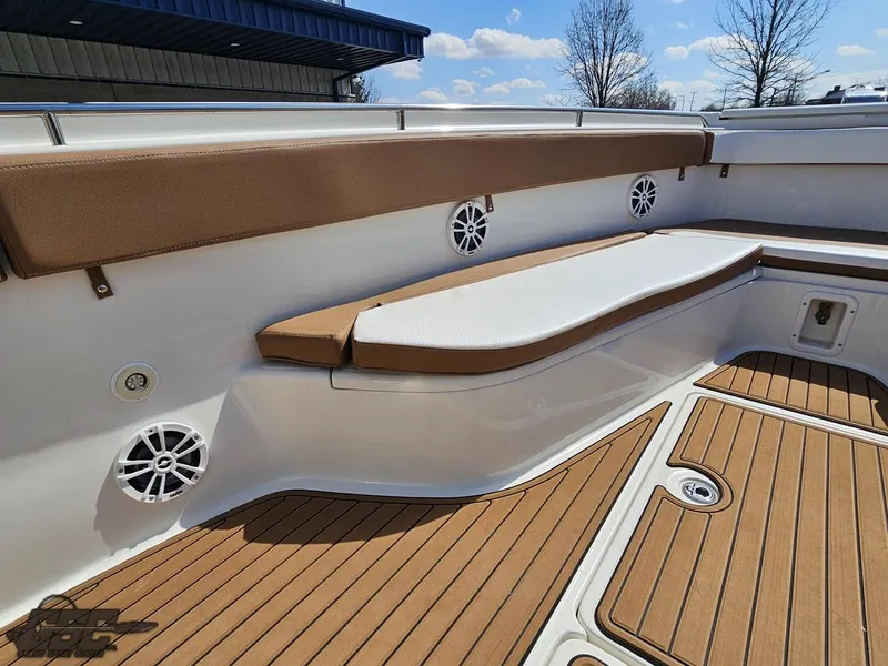 Slide: The Image of Triton 351 CC 2007 - 71