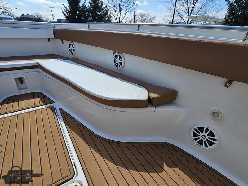 Slide: The Image of Triton 351 CC 2007 - 74