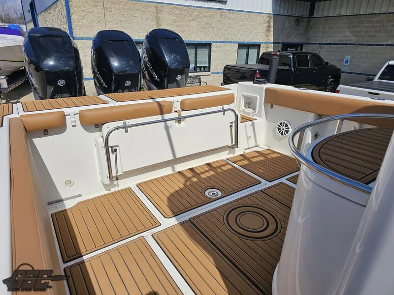 Slide: The Image of Triton 351 CC 2007 - 93