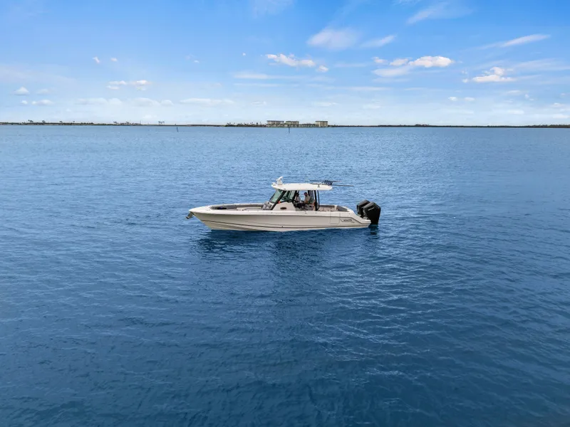 Slide: The Image of Boston Whaler 360 Outrage 2024 - 25