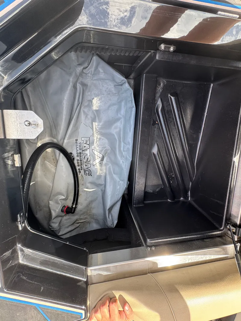 Slide: The Image of Centurion Ri 230 2022 - 8