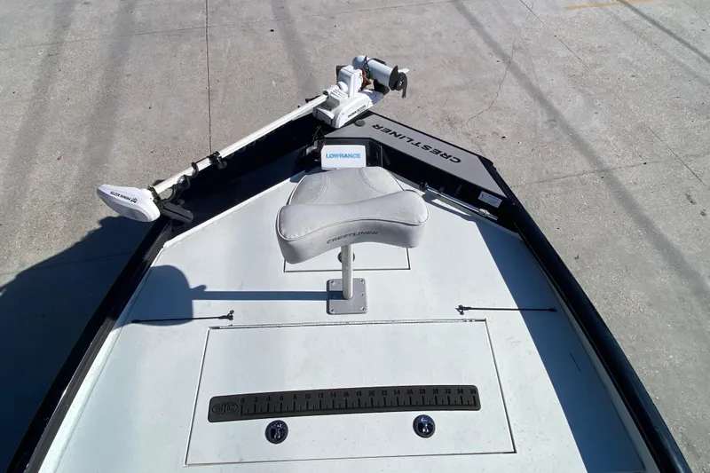 Slide: The Image of 2019 Crestliner 1800 Bay boat with Lowrance equipment and Minn Kota trolling motor. - 10