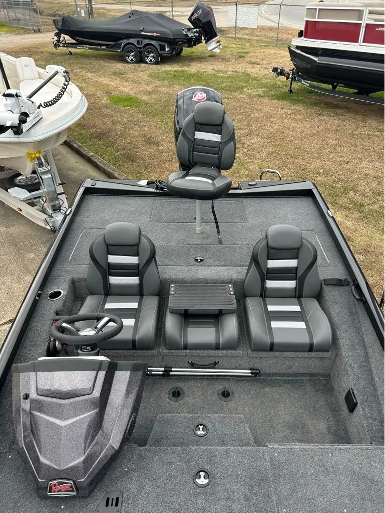 Slide: The Image of Ranger RT198P 2026 - 6