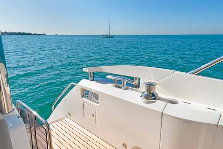 Slide: The Image of 2020 Sunseeker 76 Yacht - Image 20 - 20