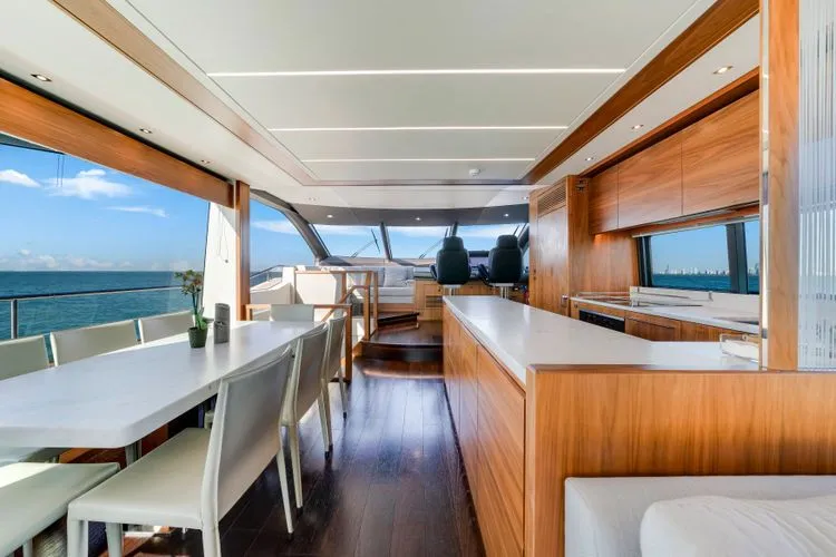 Slide: The Image of 2020 Sunseeker 76 Yacht - Image 30 - 30