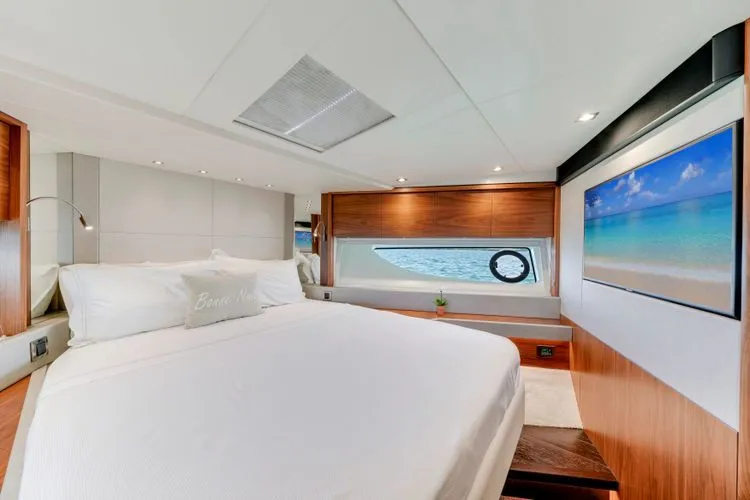 Slide: The Image of 2020 Sunseeker 76 Yacht - Image 62 - 62
