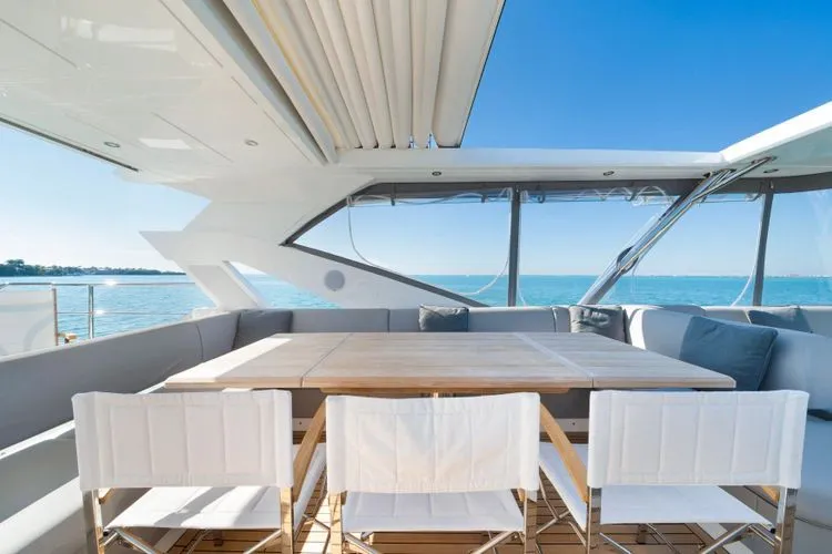 Slide: The Image of 2020 Sunseeker 76 Yacht - Image 81 - 81