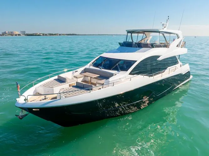 Slide: The Image of 2020 Sunseeker 76 Yacht - Image 9 - 9