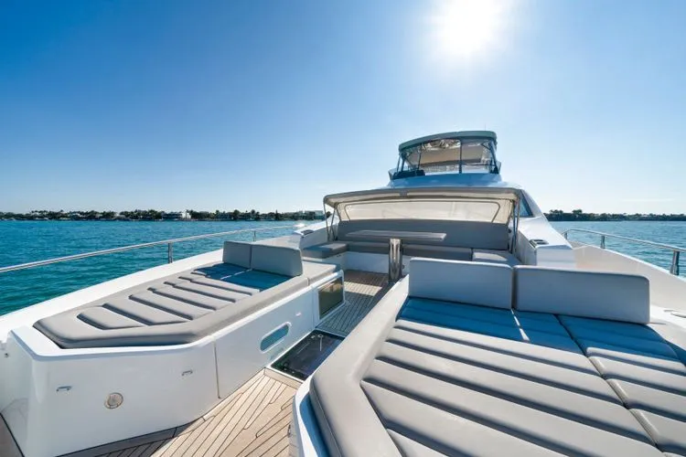 Slide: The Image of 2020 Sunseeker 76 Yacht - Image 95 - 95