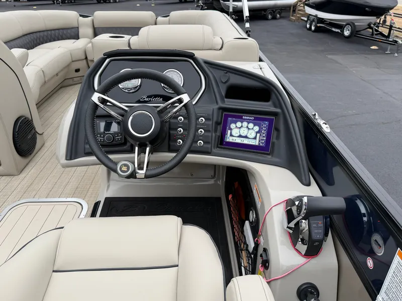 Slide: The Image of Barletta L25UC 2019 - 14