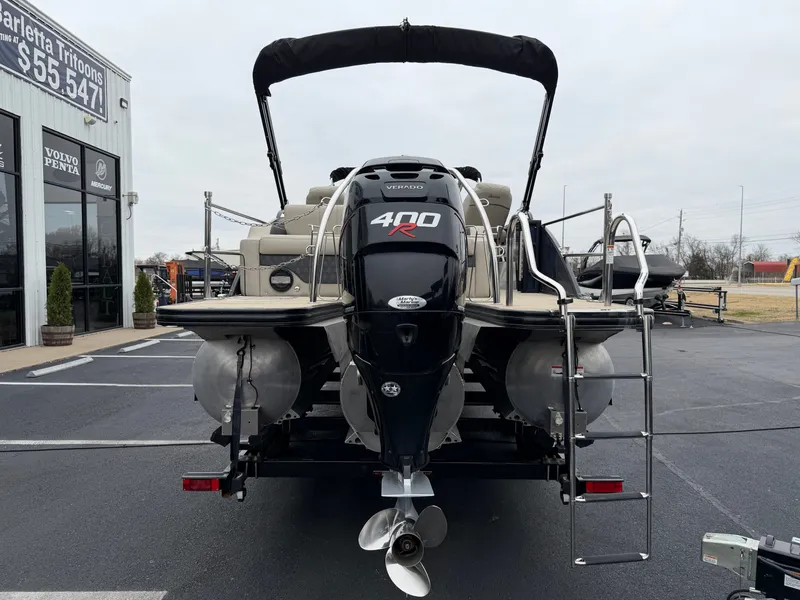 Slide: The Image of Barletta L25UC 2019 - 7