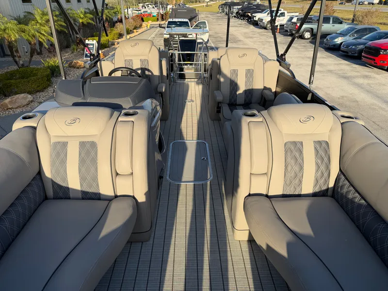 Slide: The Image of Barletta L23QCSS 2022 - 10