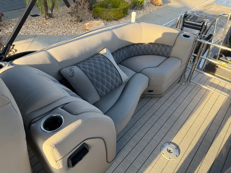 Slide: The Image of Barletta L23QCSS 2022 - 13