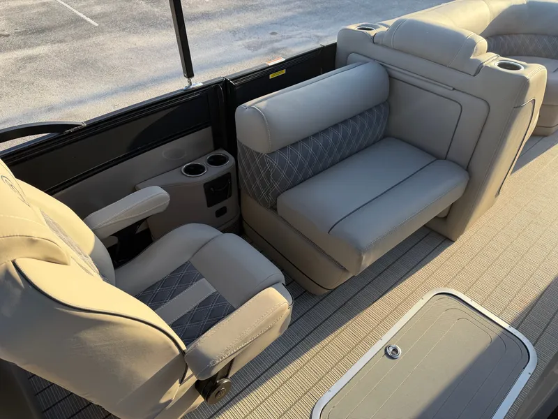 Slide: The Image of Barletta L23QCSS 2022 - 15