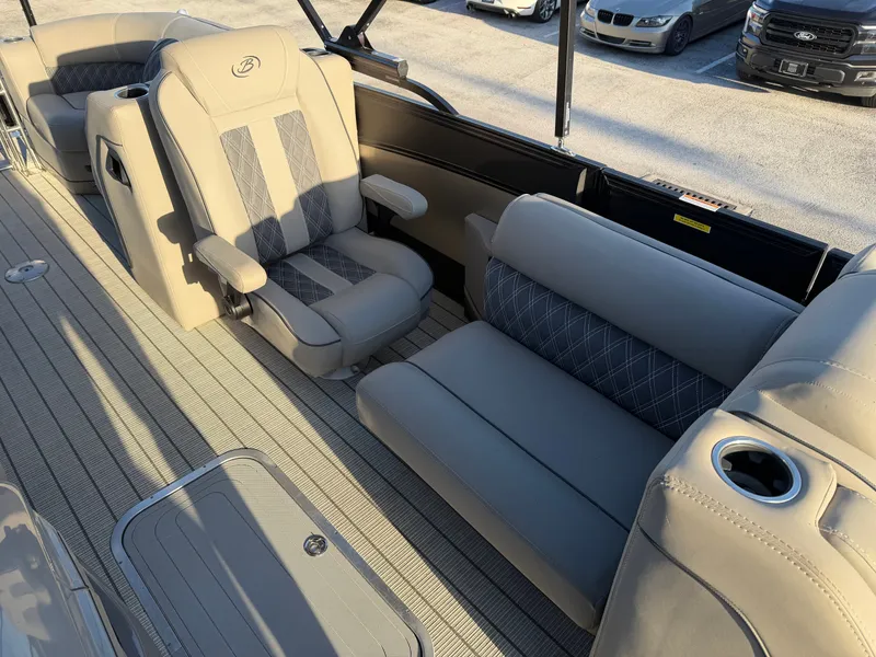 Slide: The Image of Barletta L23QCSS 2022 - 16