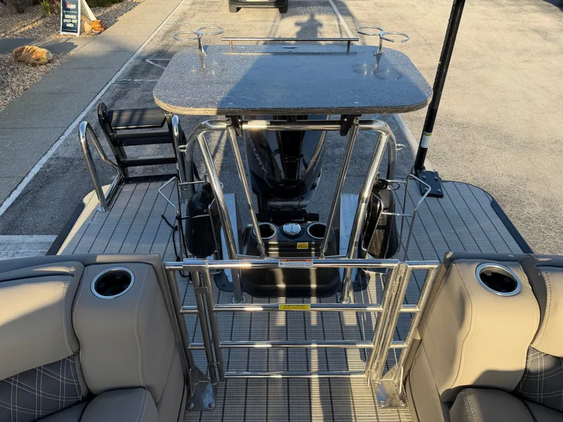 Slide: The Image of Barletta L23QCSS 2022 - 17